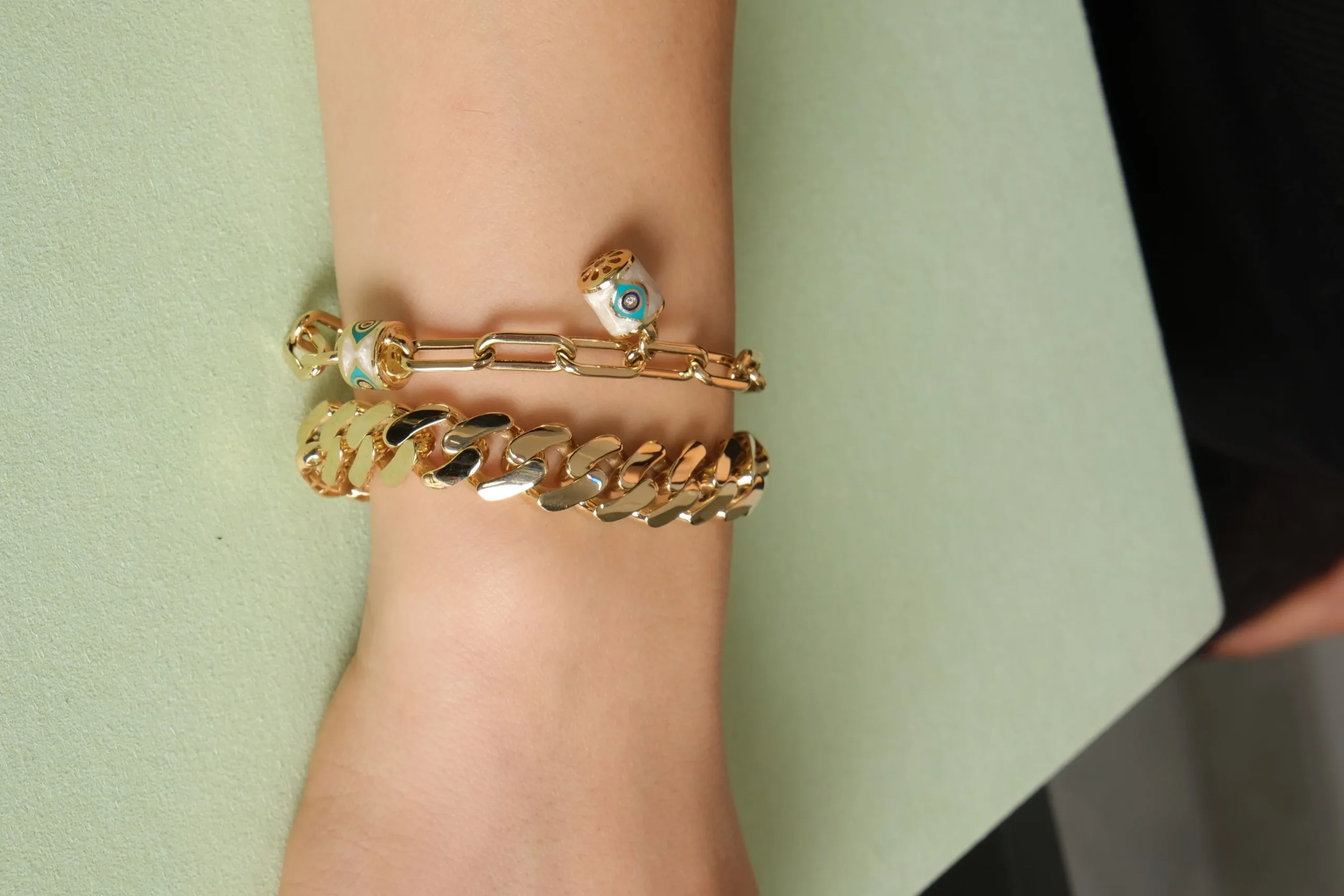 Takıyla Uyuyabilir Misiniz?