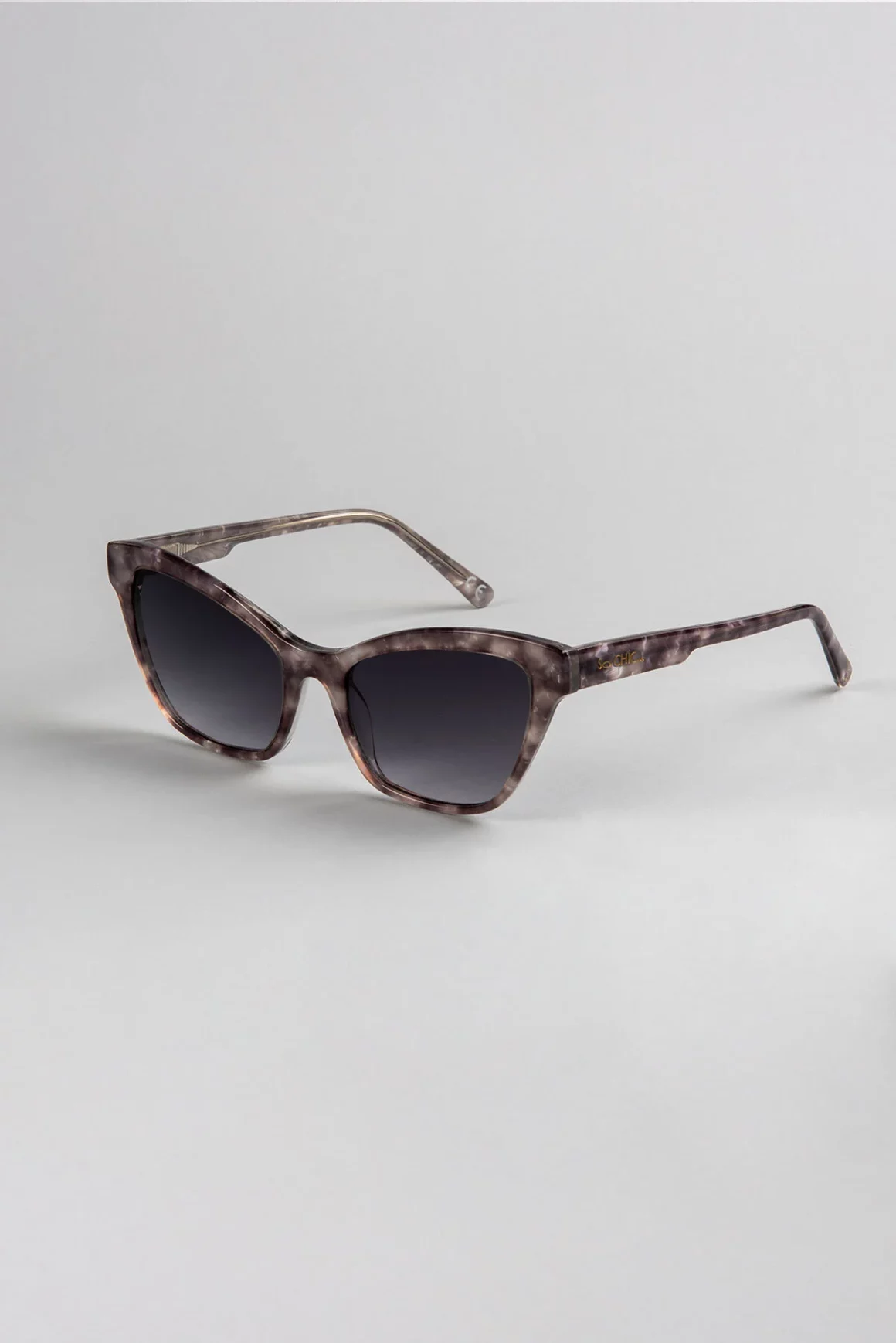 Soğuk Günlerde Stili Tamamlayan güneş gözlukleri