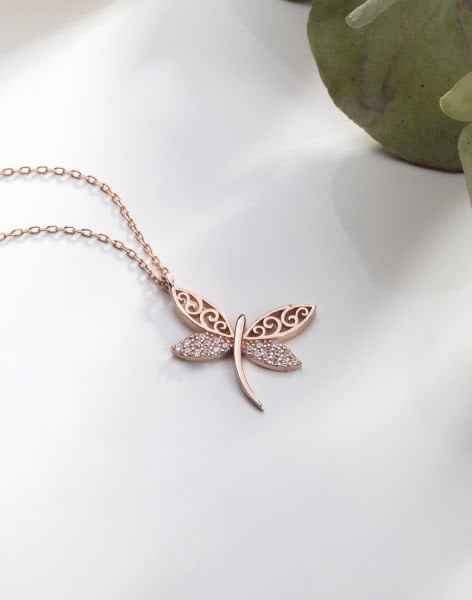 Kadın Öğretmene takı Hediye Fikirleri