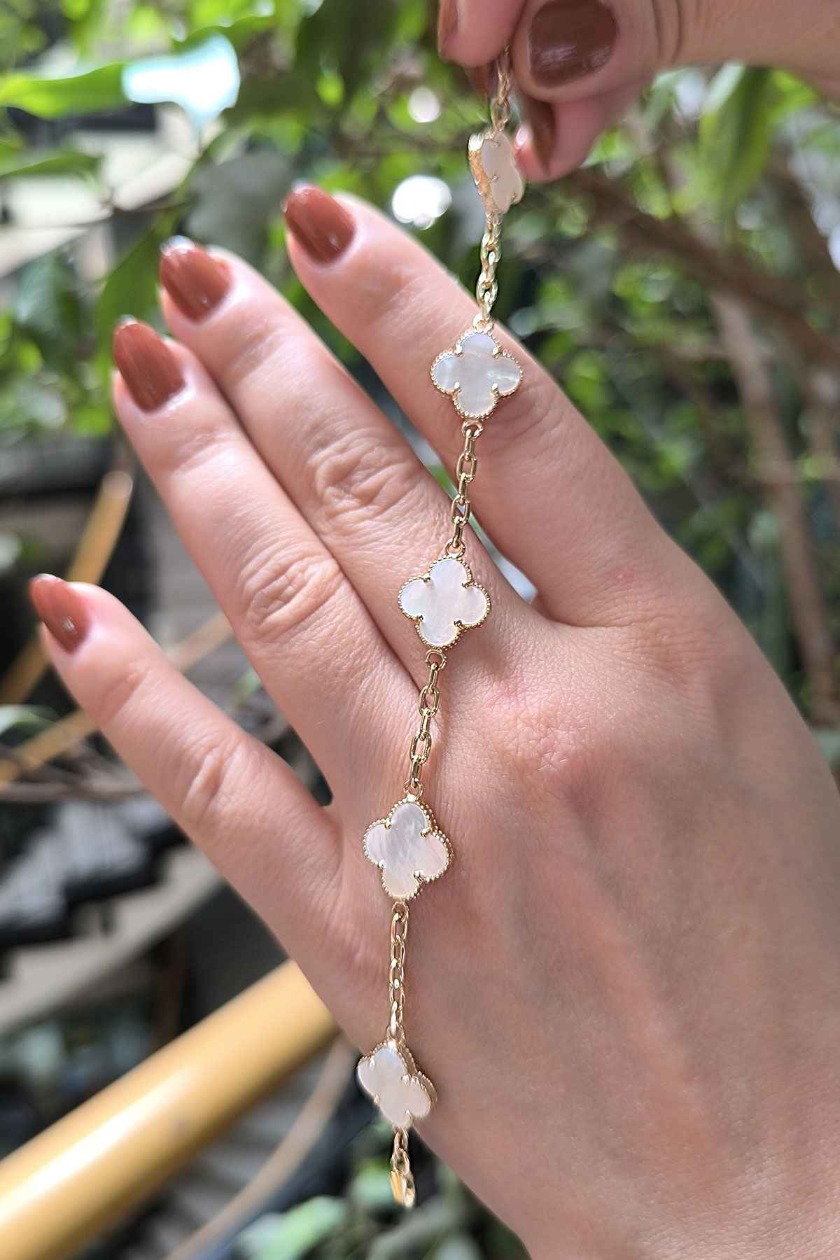 Altın Bileklik Seçerken Nelere Dikkat Edilmeli? Altın Bileklik Seçerken Nelere Dikkat Edilmeli?