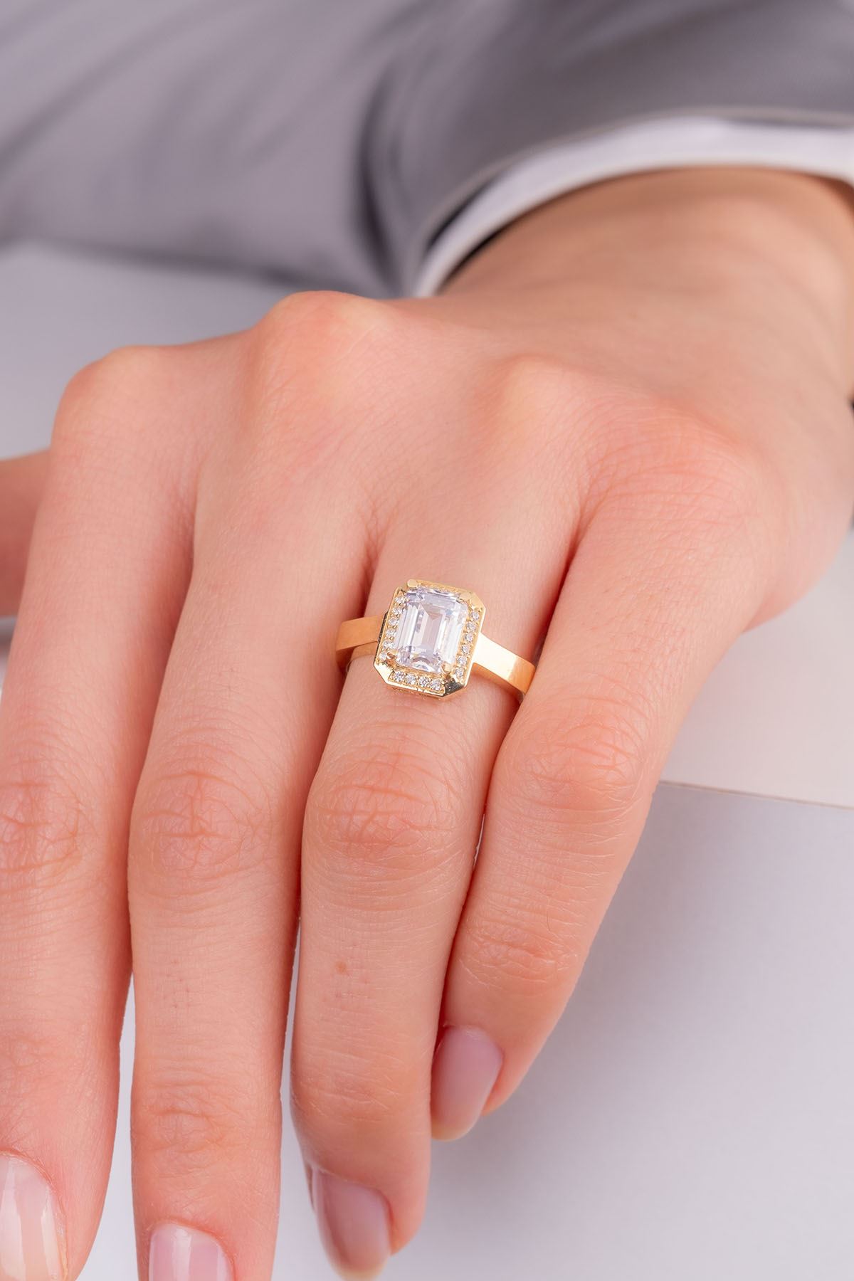 altın baget yüzük